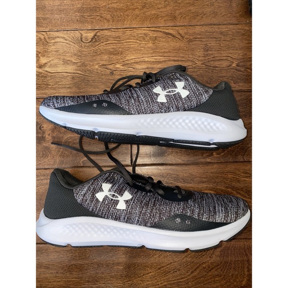 Under Armour Men UA Charged Pursuit 3 Twist Running Shoes 3025945-100‎ Size 11